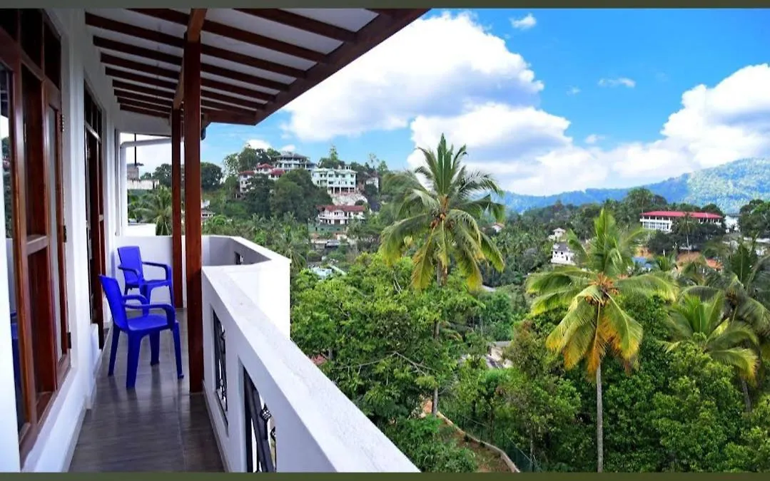 Saru Holiday Apartment - Upto 6 Guests Kandy